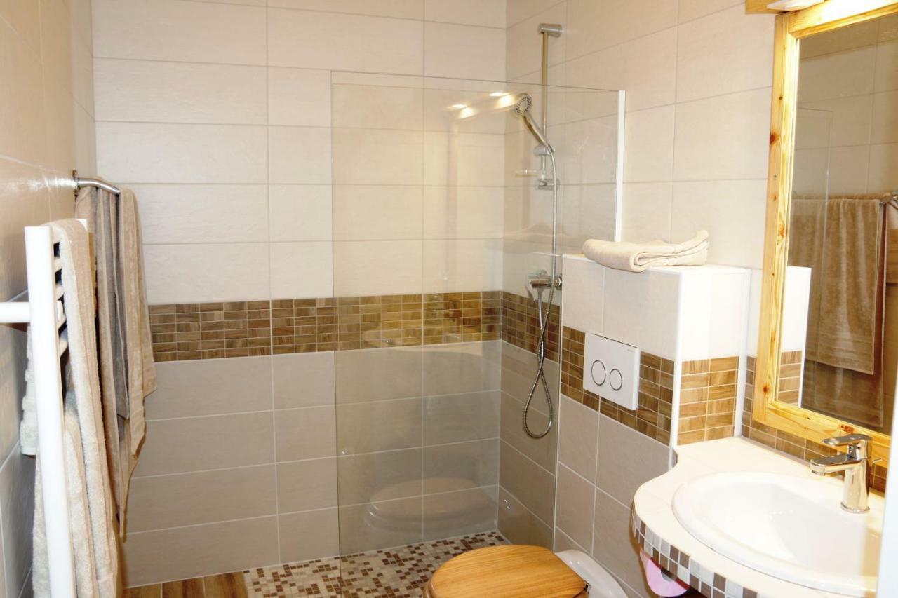Redspring Chambres D'Hotes Coligny Εξωτερικό φωτογραφία