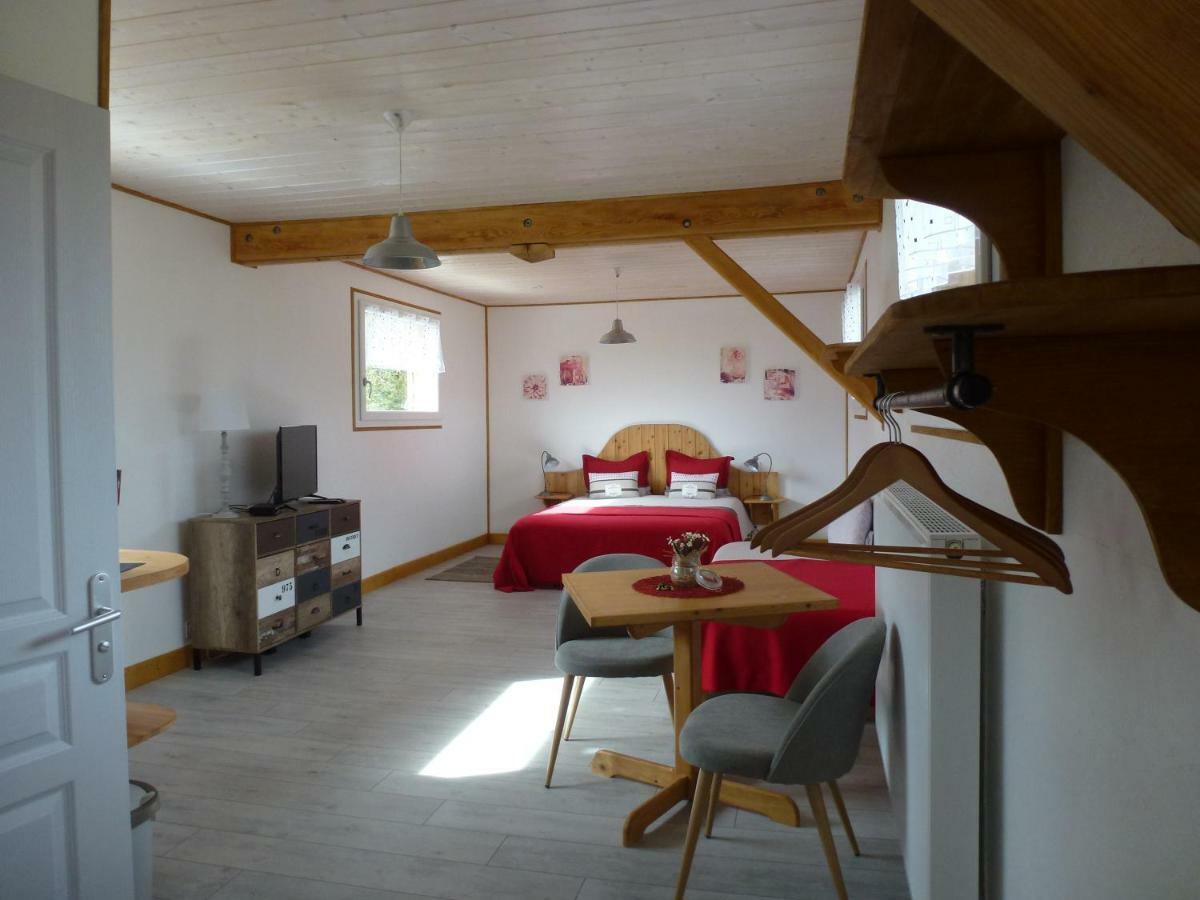 Redspring Chambres D'Hotes Coligny Εξωτερικό φωτογραφία