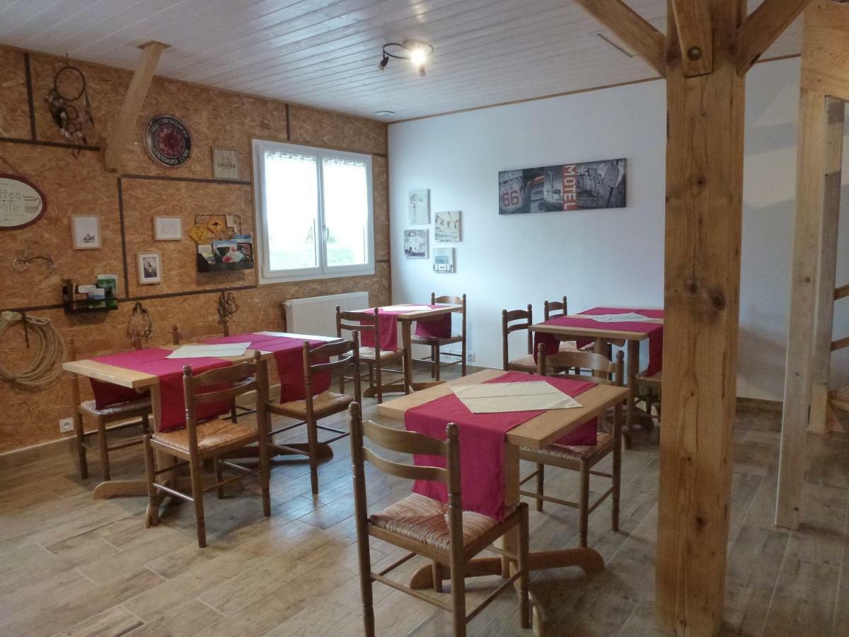 Redspring Chambres D'Hotes Coligny Εξωτερικό φωτογραφία